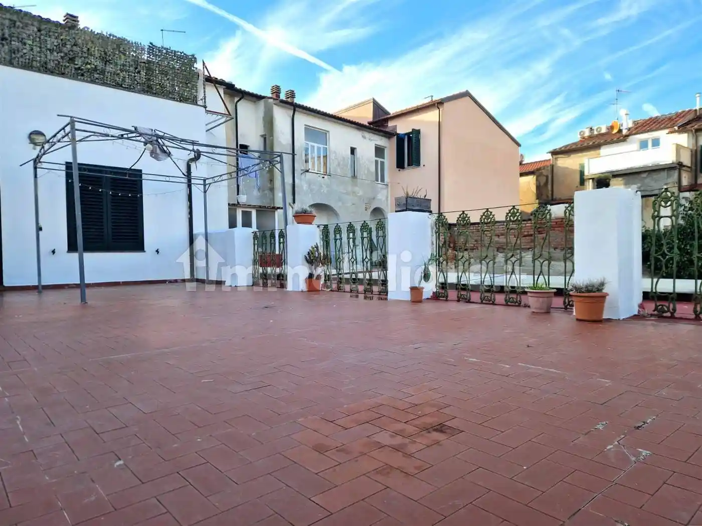 Appartamento in vendita a Cecina