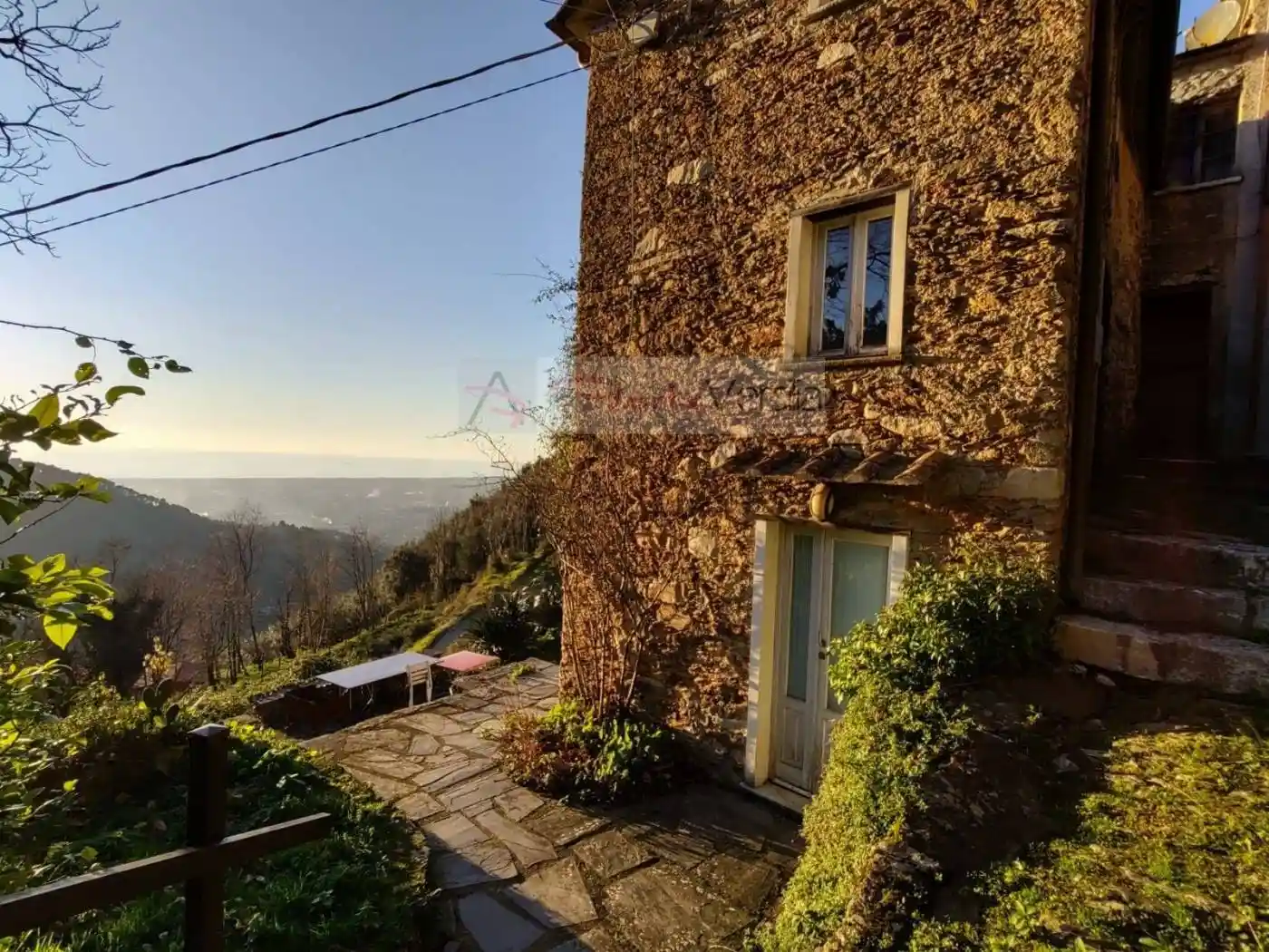 Casa indipendente in vendita a Pietrasanta
