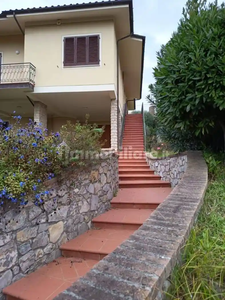 Villa in vendita a Casciana Terme Lari