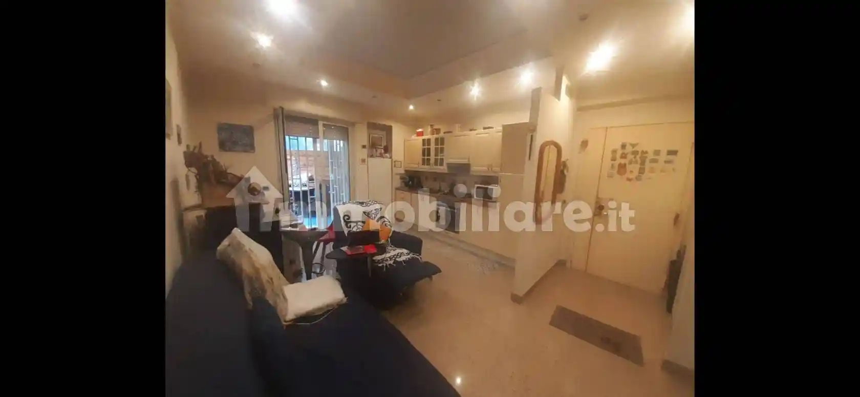 Appartamento in vendita a Napoli