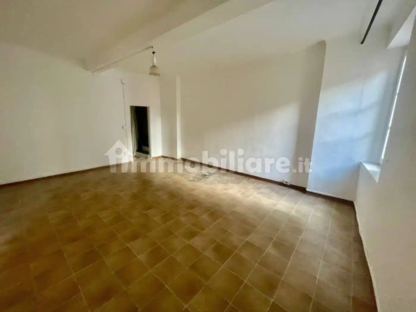 Appartamento in vendita a Lucca