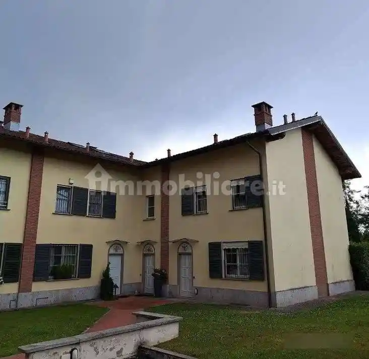 Villetta a schiera in vendita a Villasanta