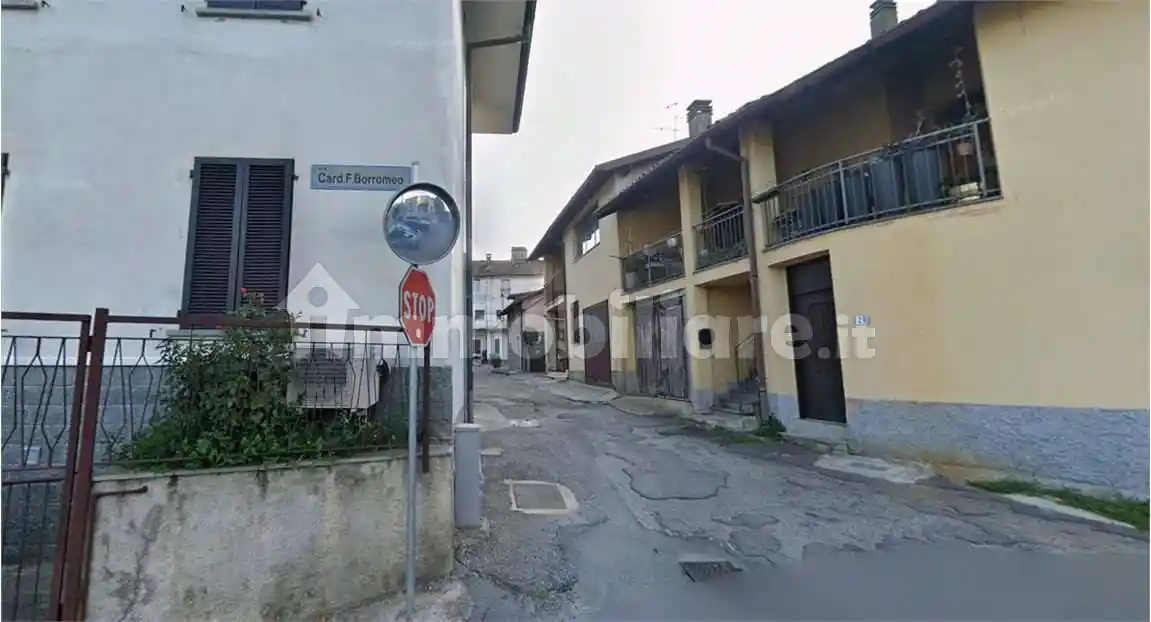 Appartamento in vendita a Besana in Brianza