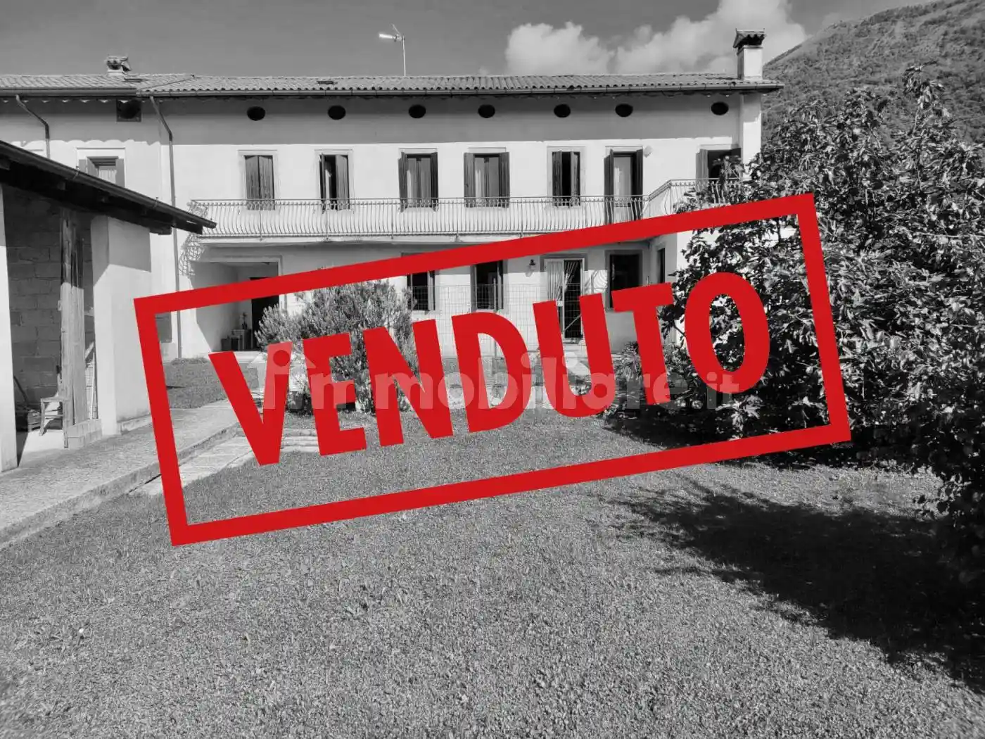 Villa in vendita a Travesio