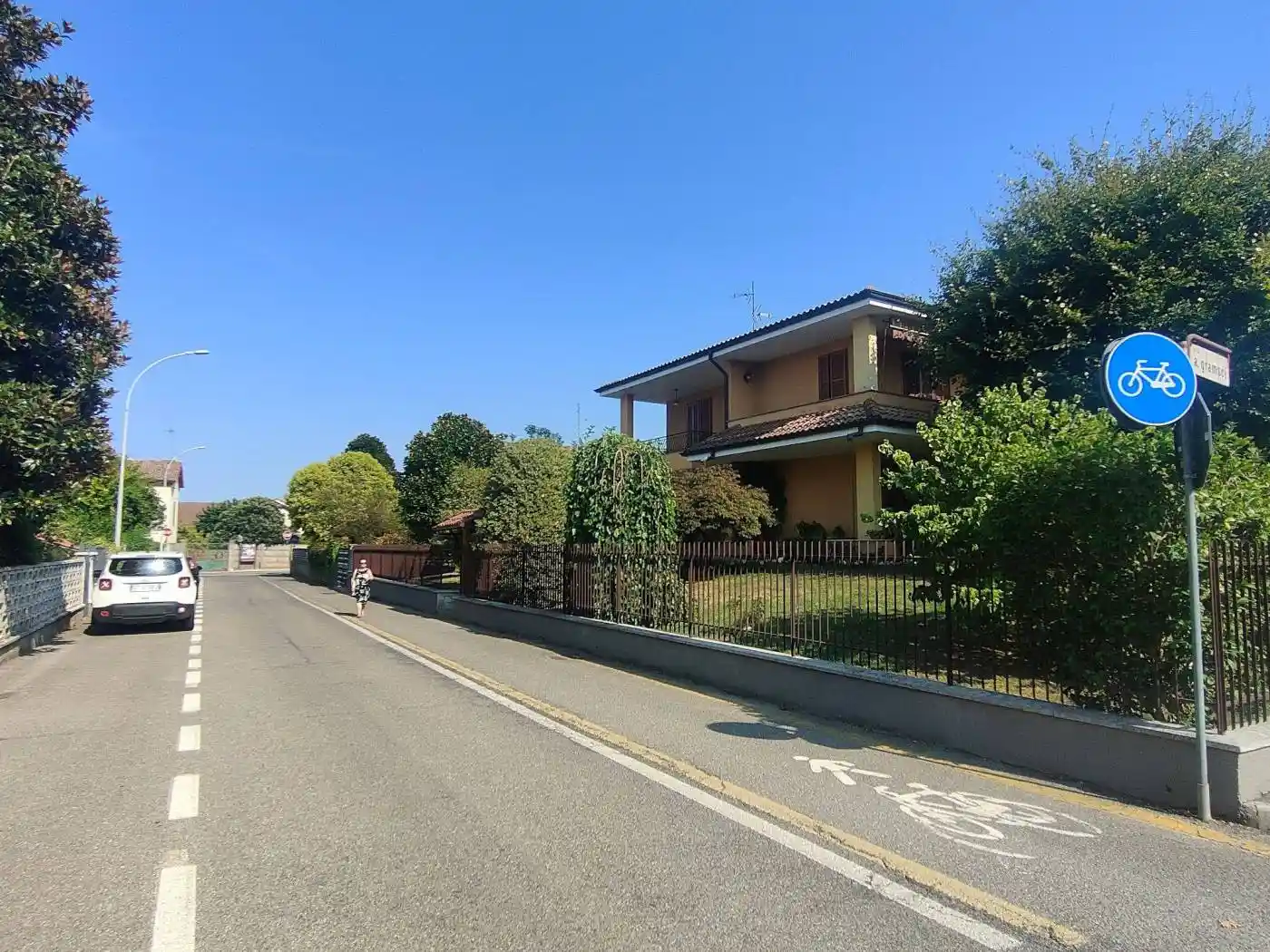 Appartamento in affitto a Borgarello