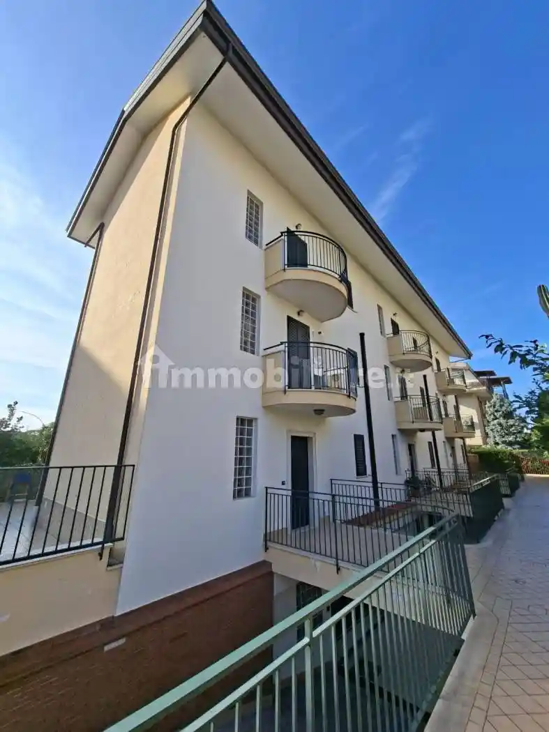 Villetta a schiera in vendita a Caserta