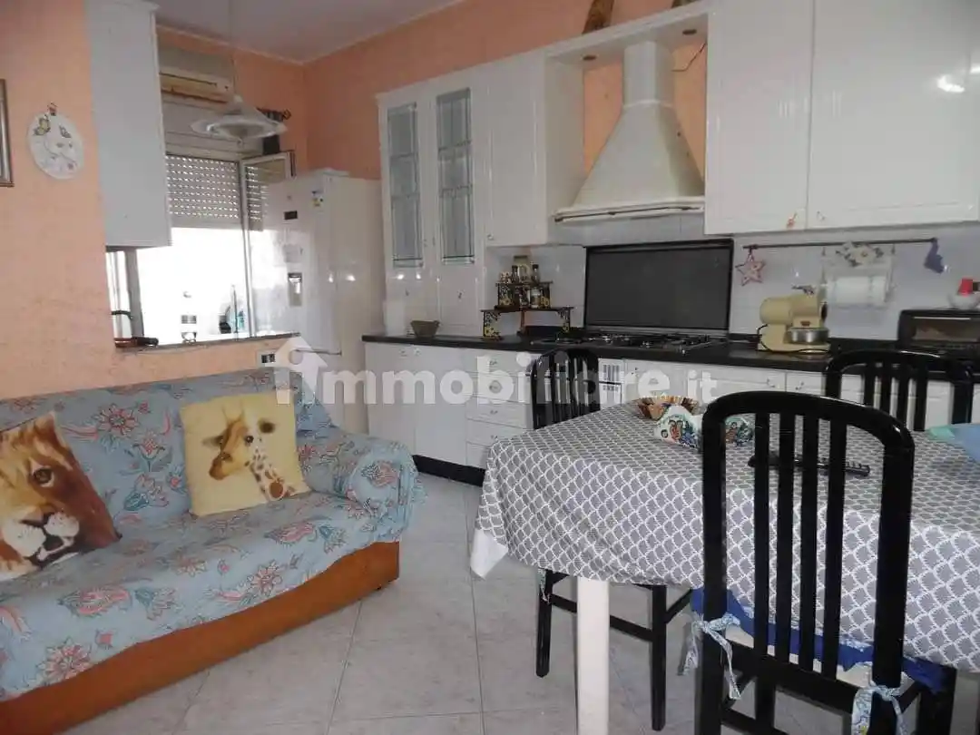 Appartamento in vendita a Floridia