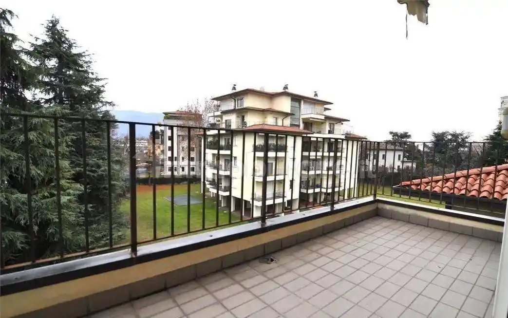 Appartamento in affitto a Brescia