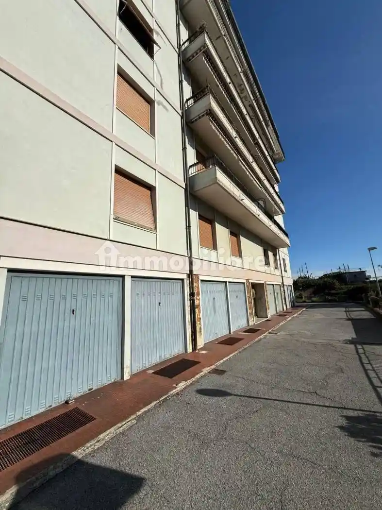 Appartamento in vendita a Genova