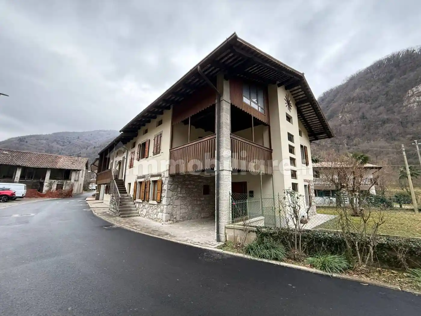 Rustico - Casale in vendita a Pulfero