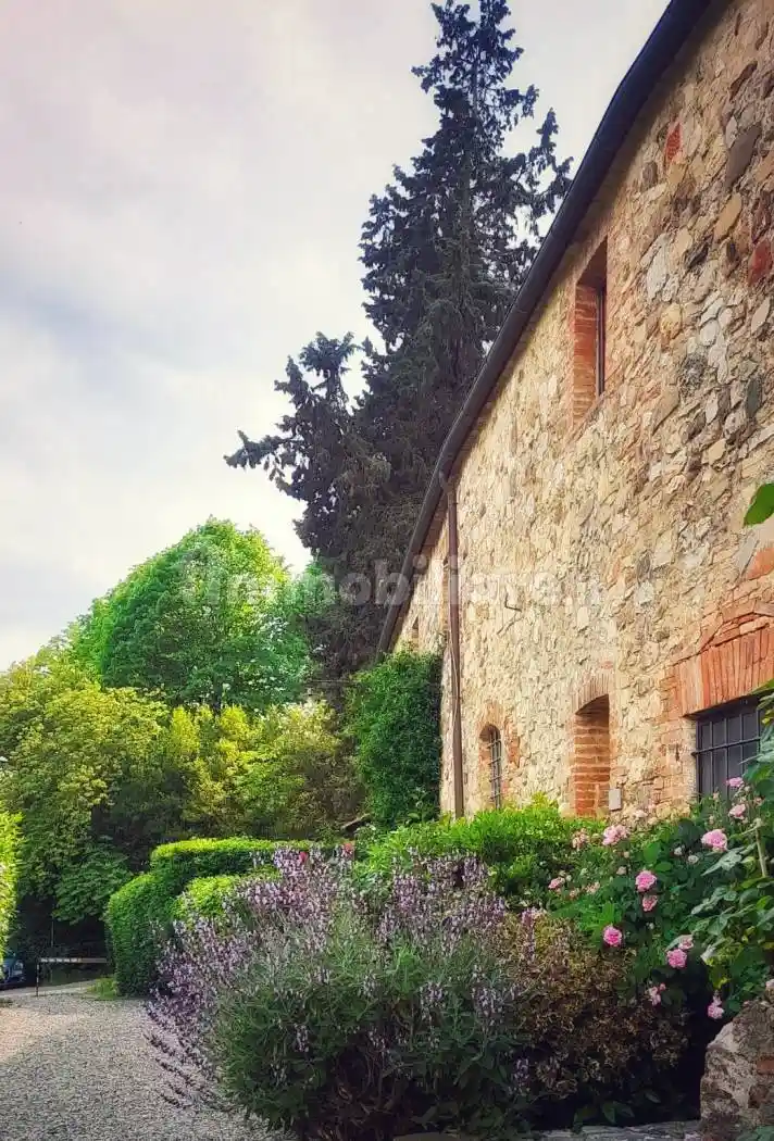 Appartamento in vendita a Castellina in Chianti