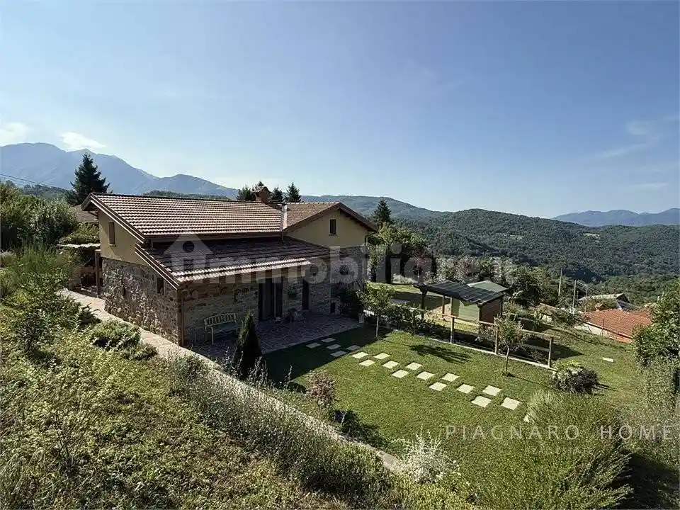 Rustico - Casale in vendita a Pontremoli