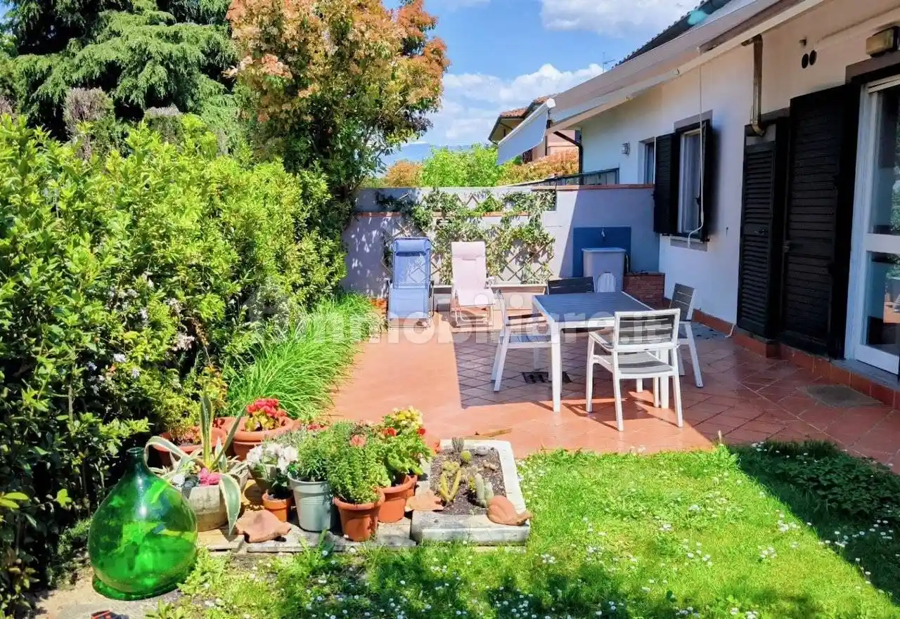 Villa in vendita a Lucca