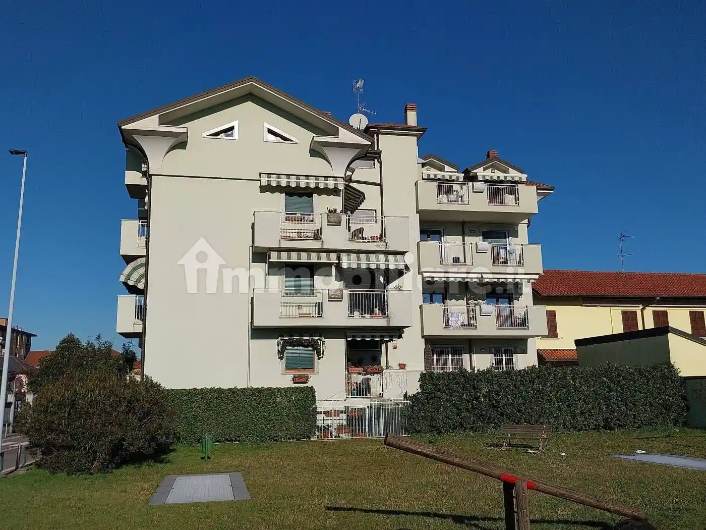 Appartamento in vendita a Bareggio