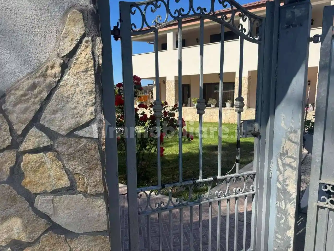 Villa in vendita a Ardea