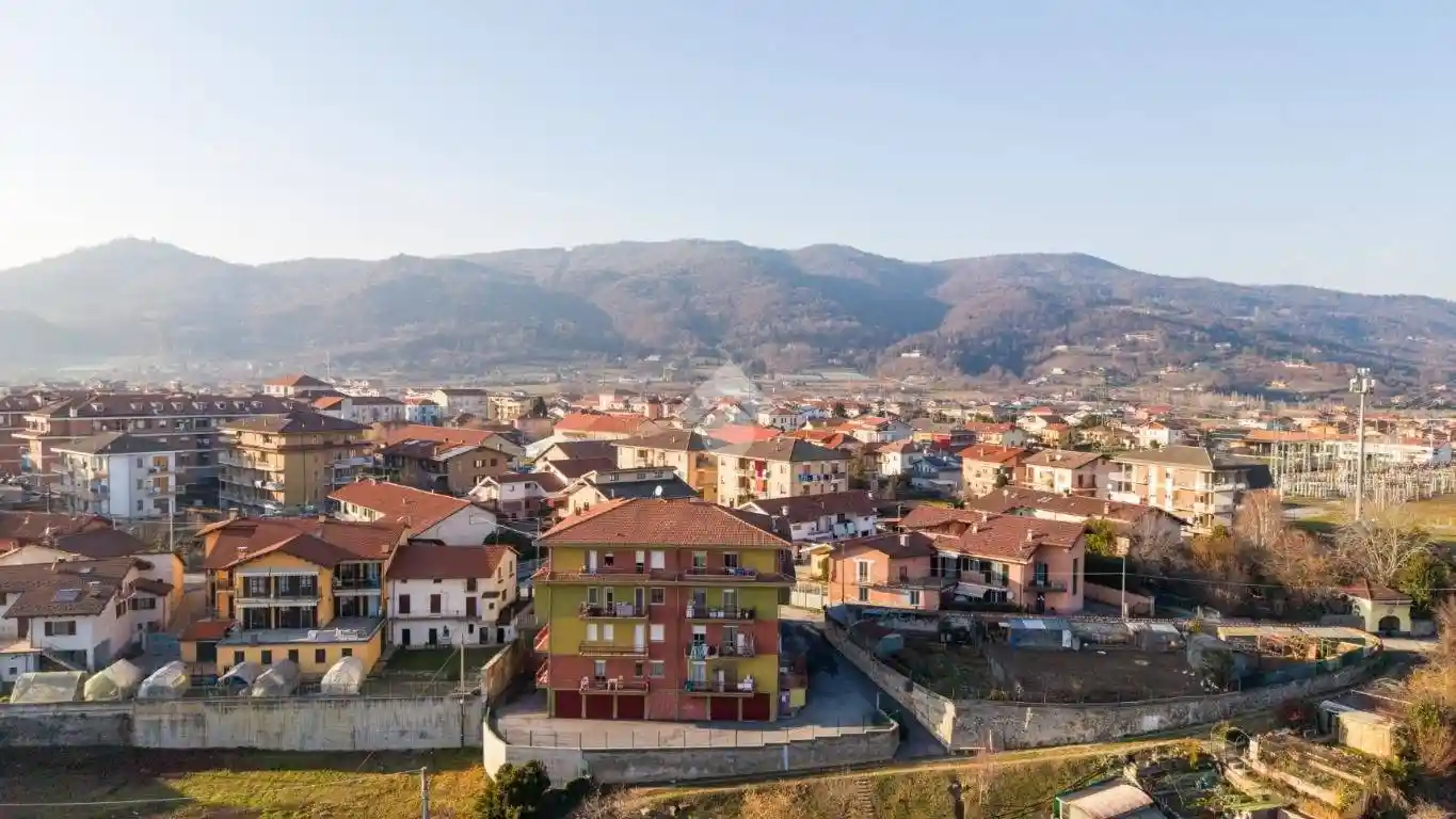 Appartamento in vendita a Busca