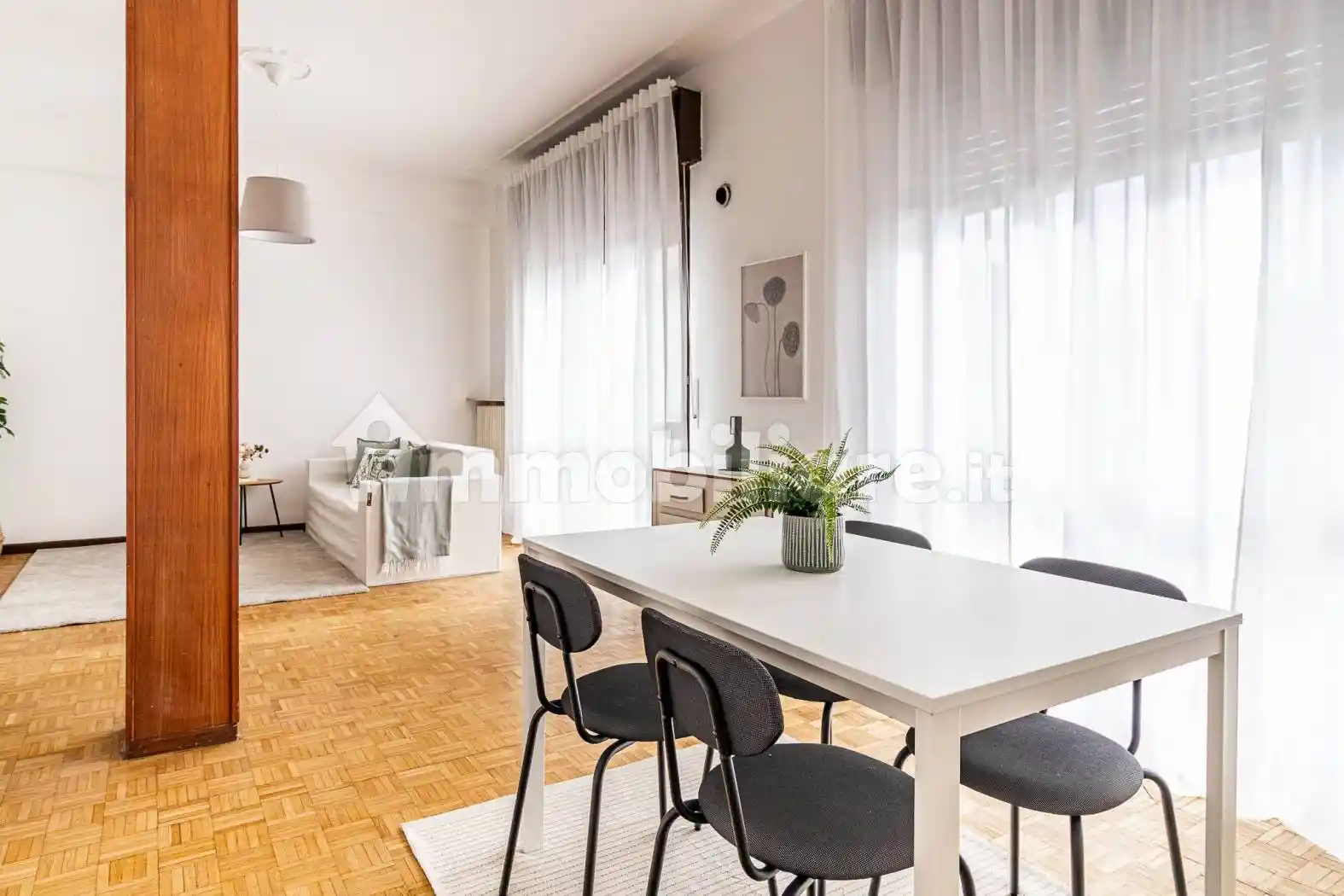 Appartamento in vendita a Pavia