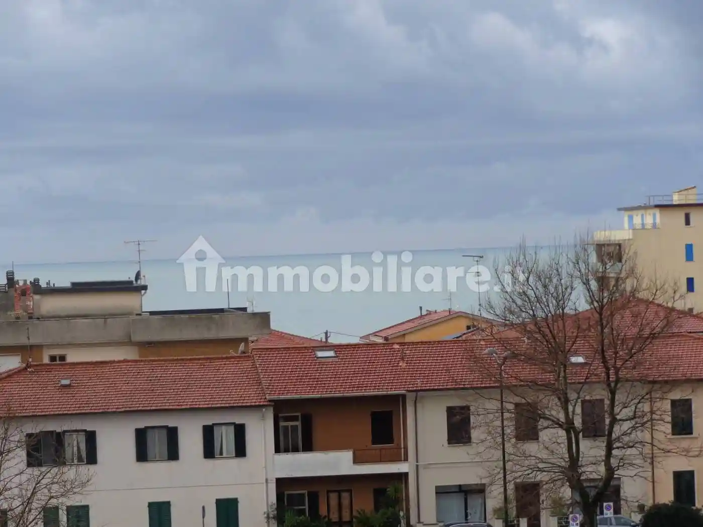 Appartamento in vendita a Rosignano Marittimo