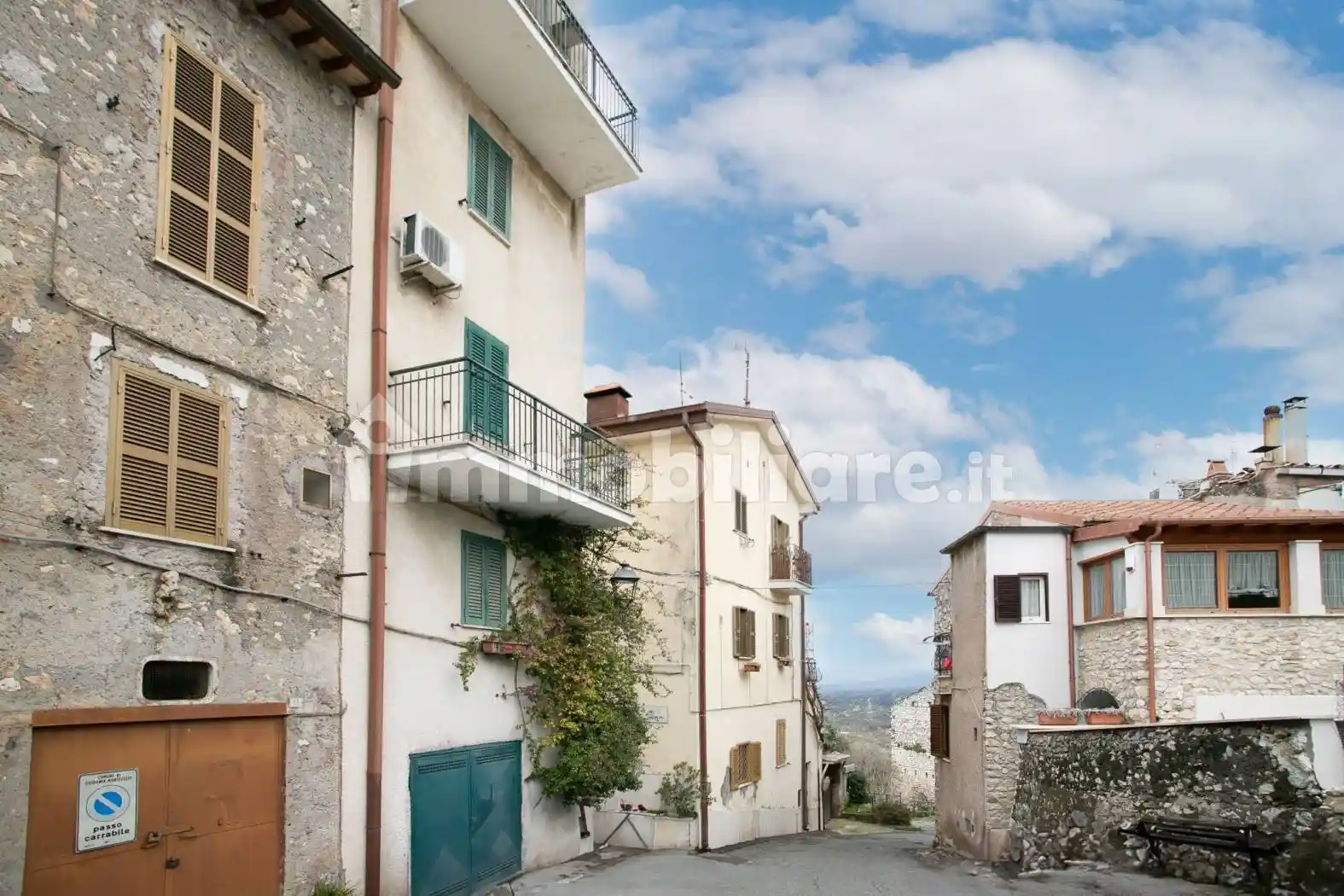 Appartamento in vendita a Guidonia Montecelio