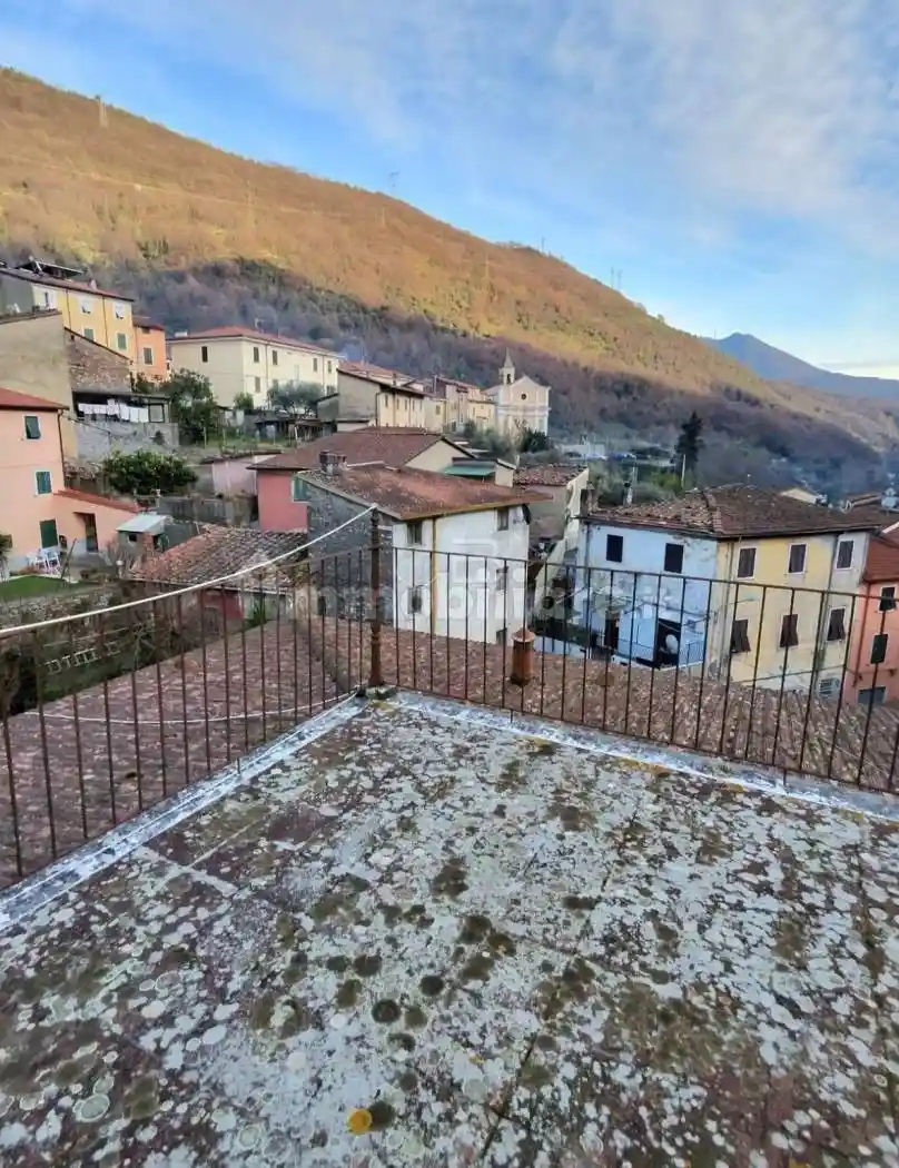 Appartamento in vendita a Carrara