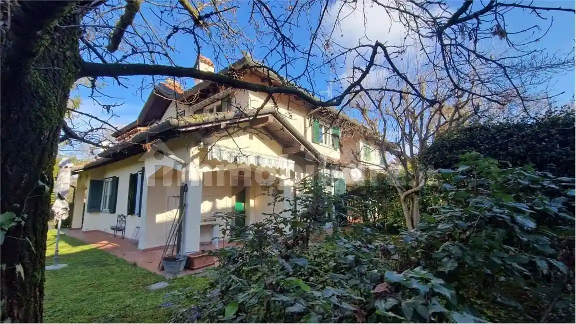 Appartamento in vendita a Taino