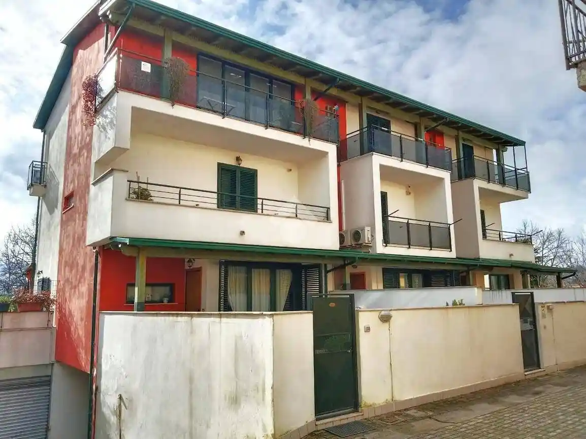 Villetta a schiera in vendita a Manocalzati