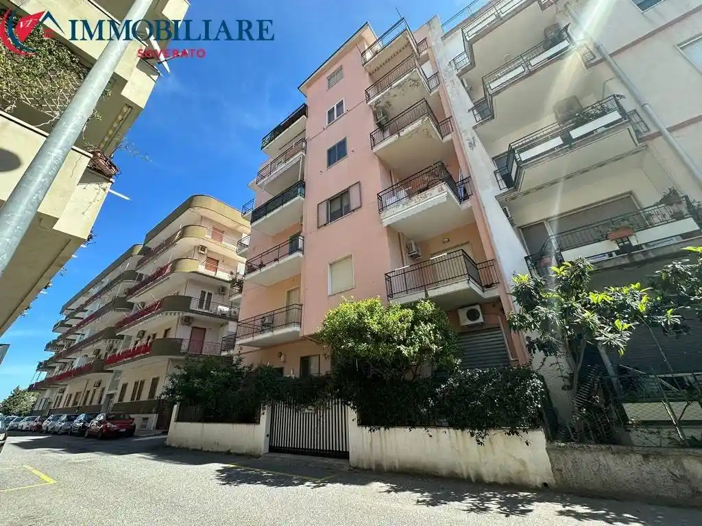 Appartamento in vendita a Soverato