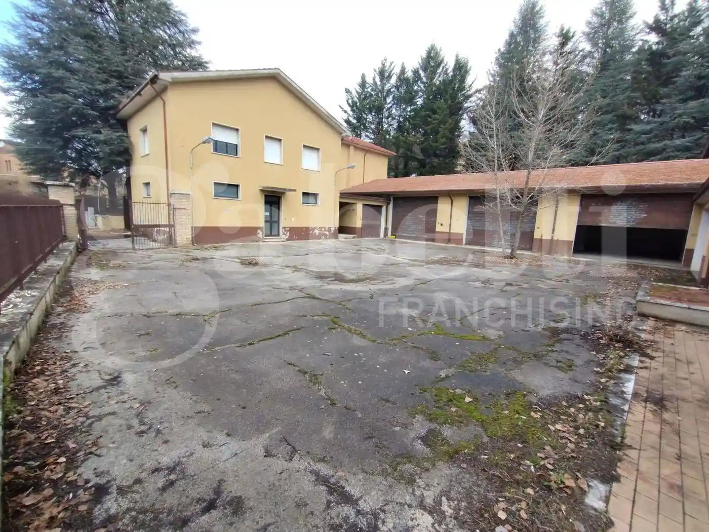 Palazzo - Edificio in vendita a Tagliacozzo