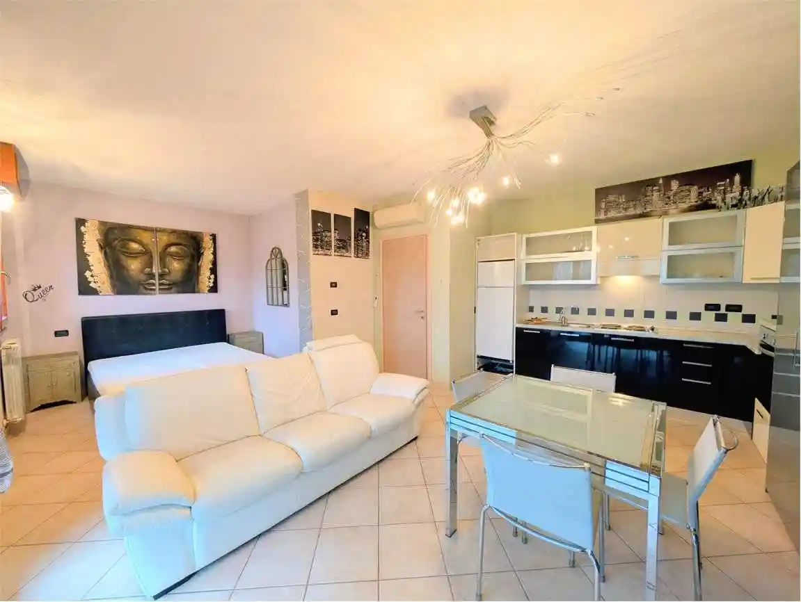 Appartamento in vendita a Abbiategrasso