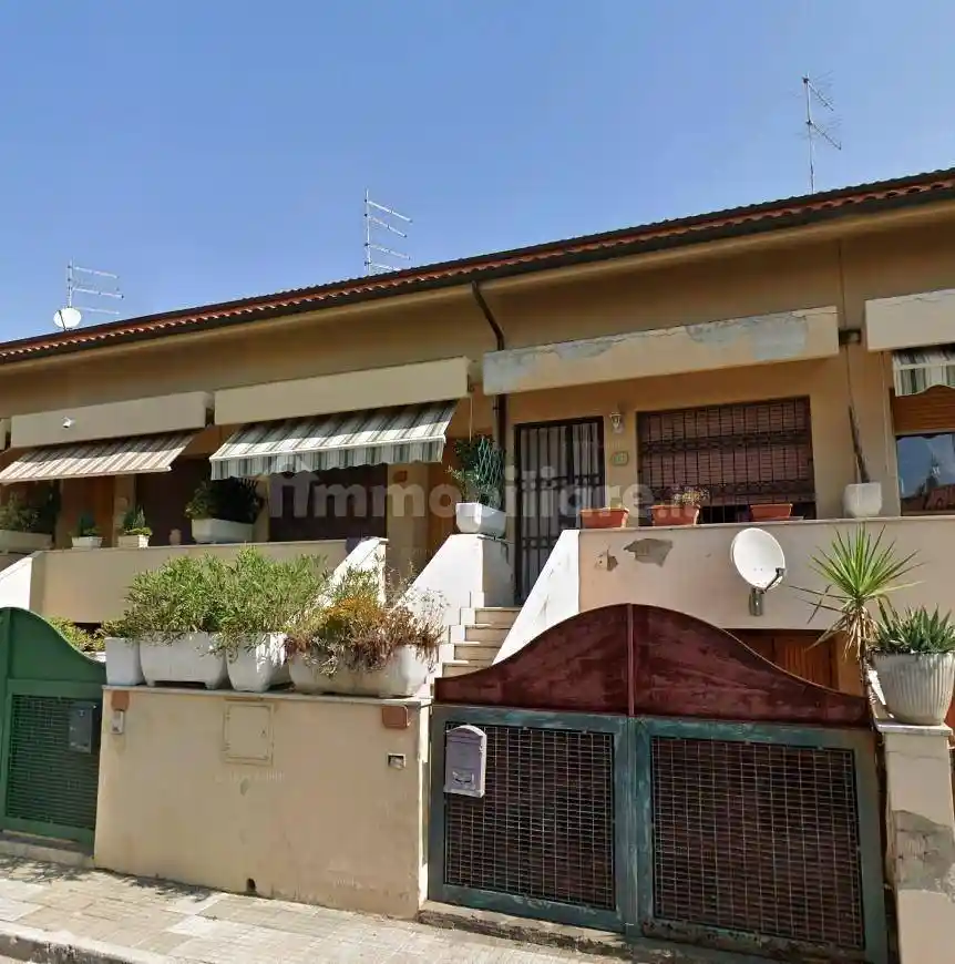 Casa indipendente in vendita a Pisa