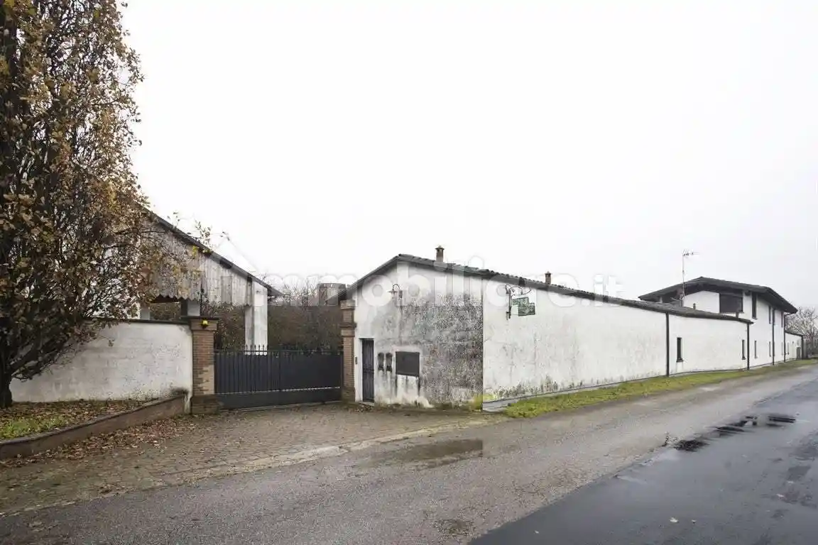 Rustico - Casale in vendita a Soresina