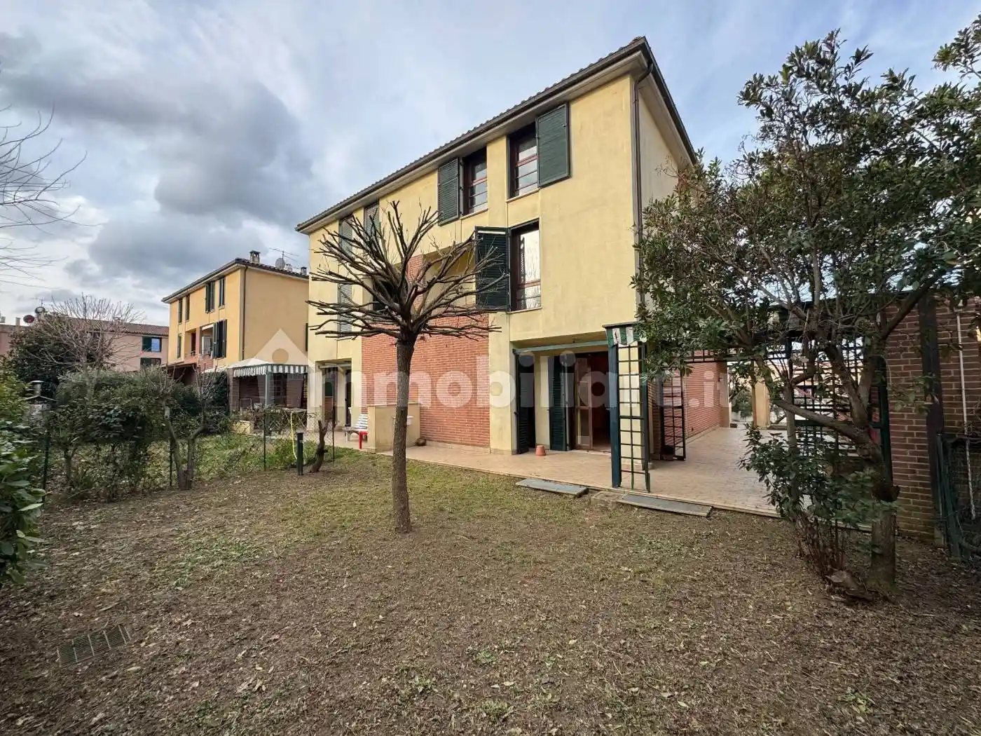 Villa in vendita a Arezzo