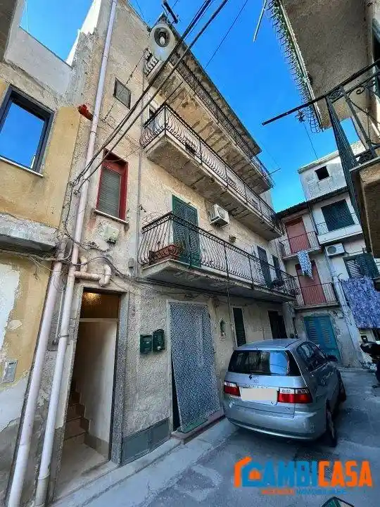 Appartamento in vendita a Palermo