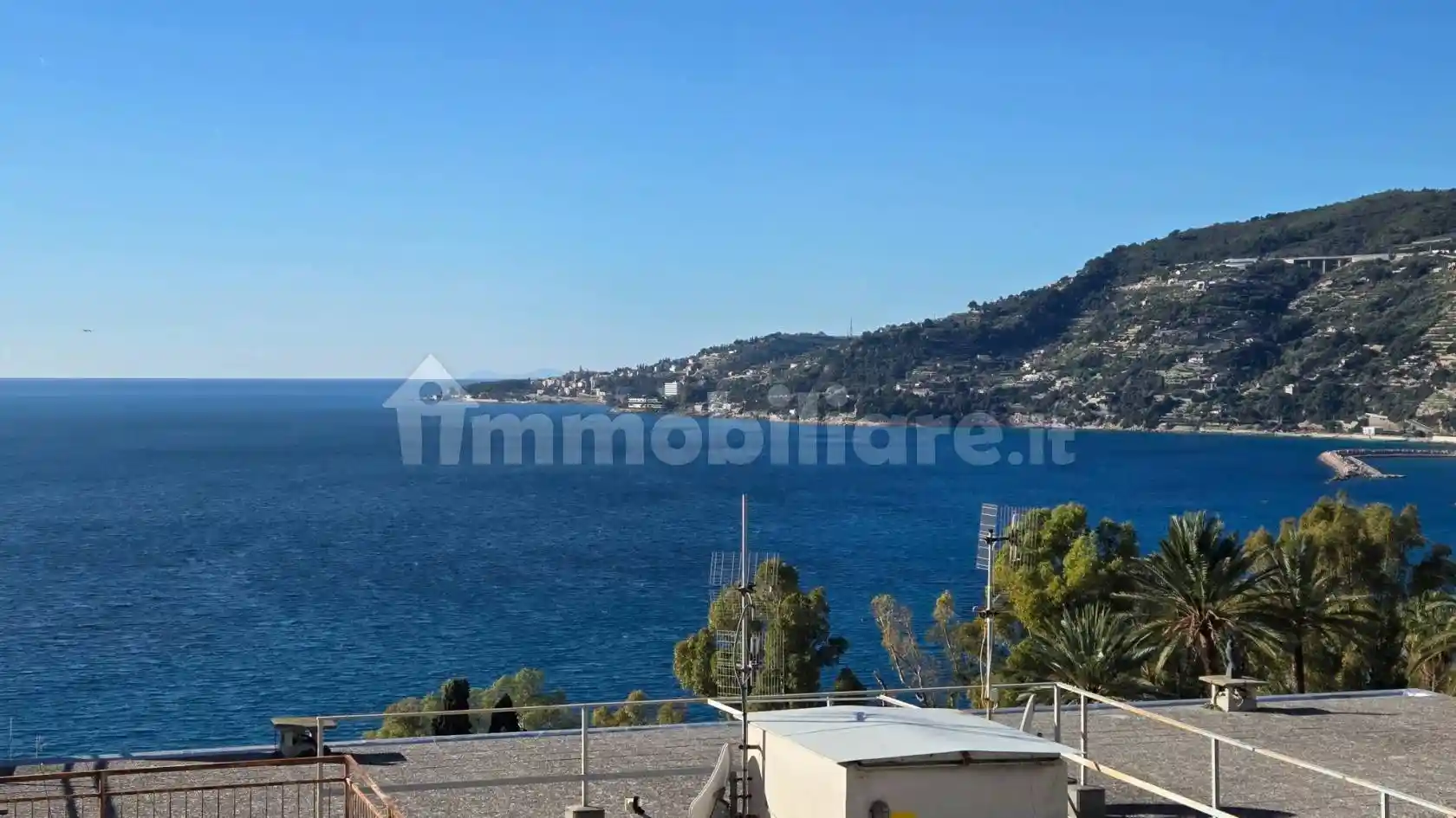 Appartamento in vendita a Ospedaletti