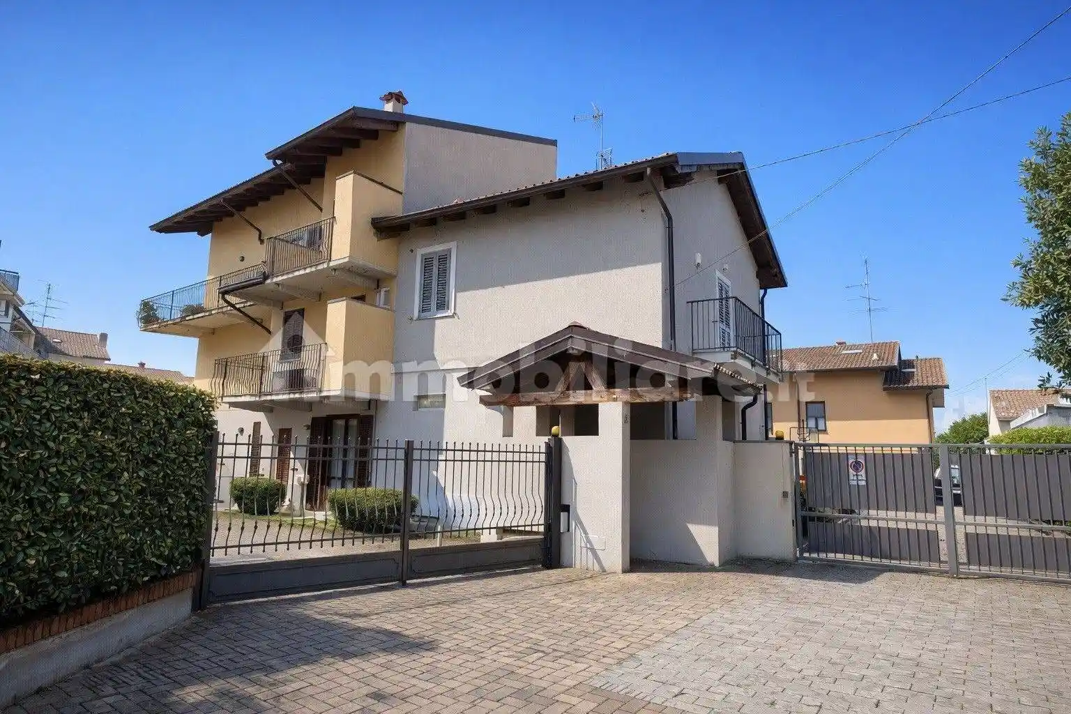 Appartamento in vendita a Galliate