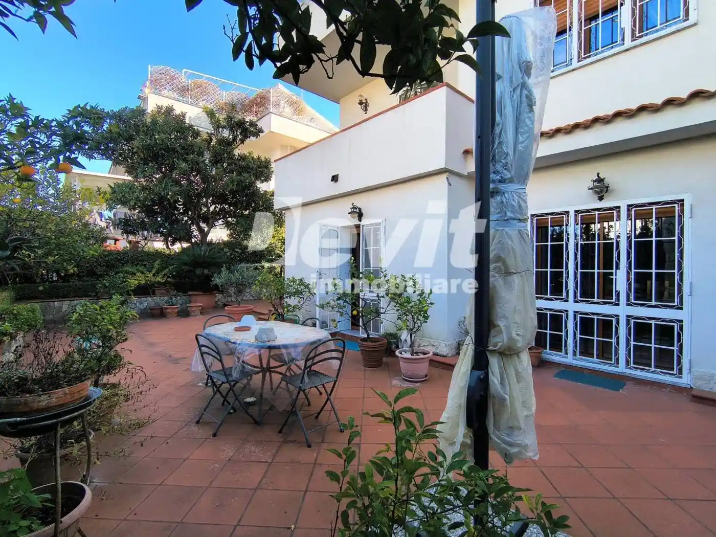 Villetta a schiera in vendita a Pollena Trocchia