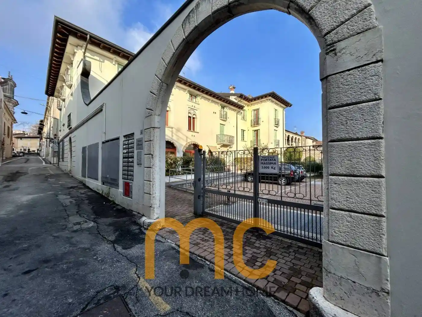 Appartamento in vendita a Lonato del Garda