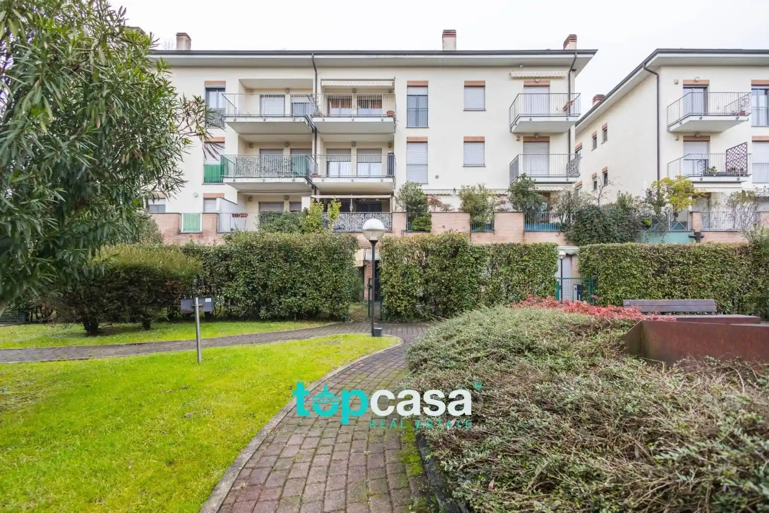 Appartamento in vendita a Cesano Boscone