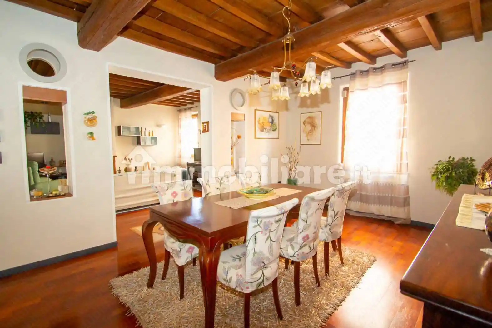 Casa indipendente in vendita a Ostiglia