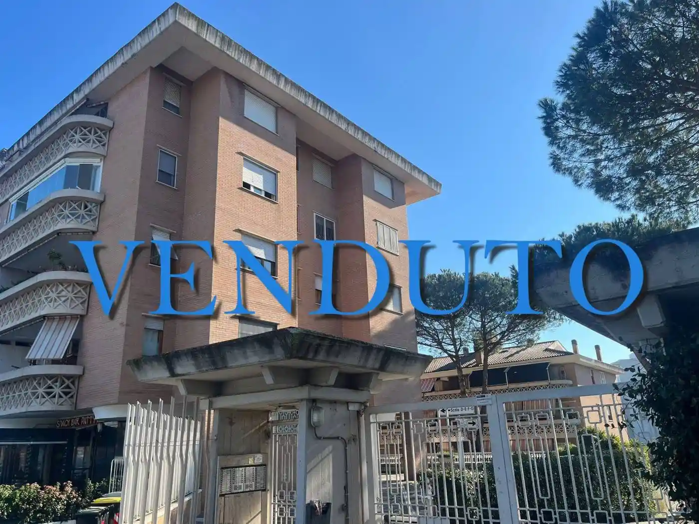 Appartamento in vendita a Roma