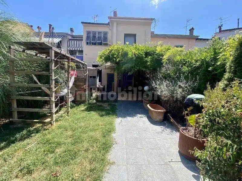 Casa indipendente in vendita a Empoli