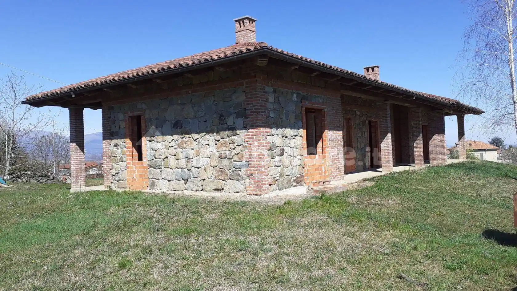 Rustico - Casale in vendita a Zubiena