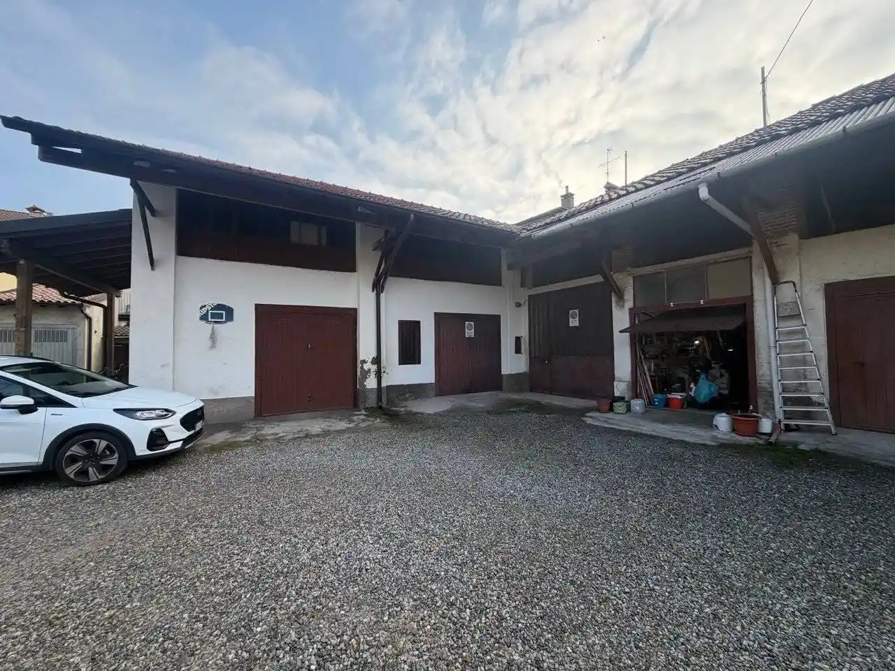 Rustico - Casale in vendita a Bussero