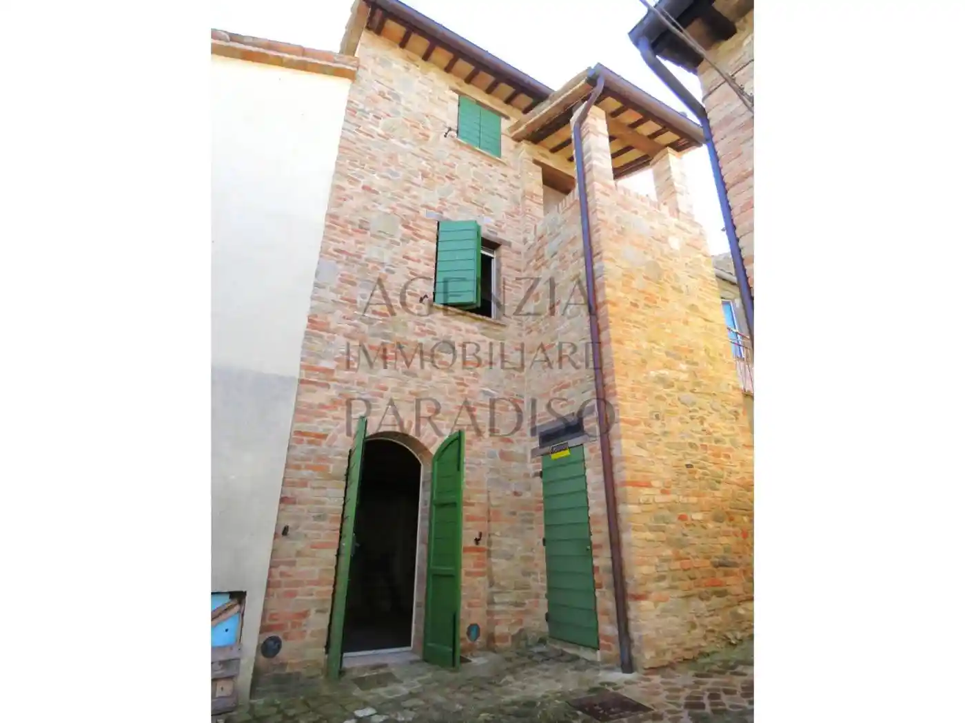 Casa indipendente in vendita a Urbino