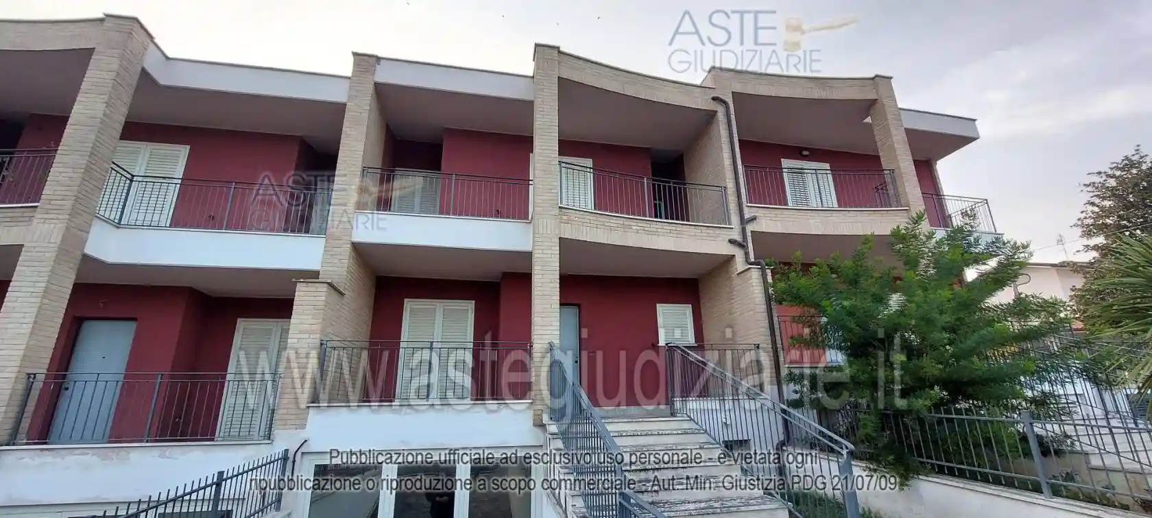 Appartamento in vendita a Nereto