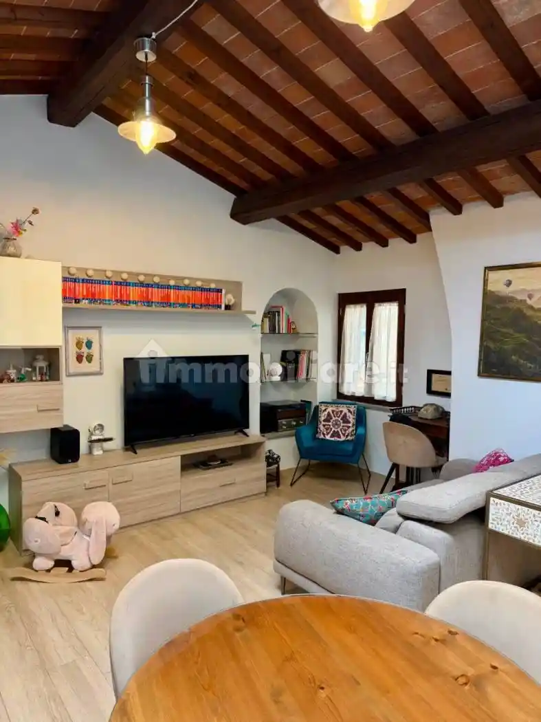 Casa indipendente in vendita a Firenze