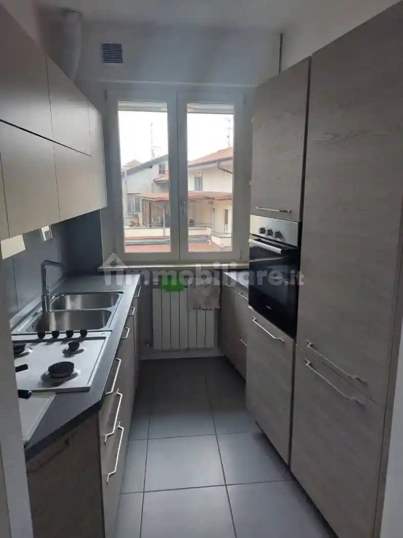 Appartamento in affitto a Jerago con Orago