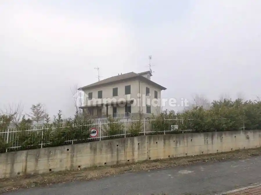Casa indipendente in vendita a Capriata d'Orba