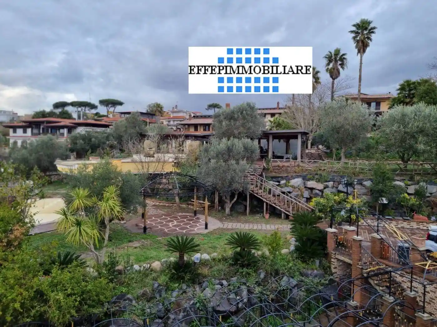 Appartamento in affitto a Napoli