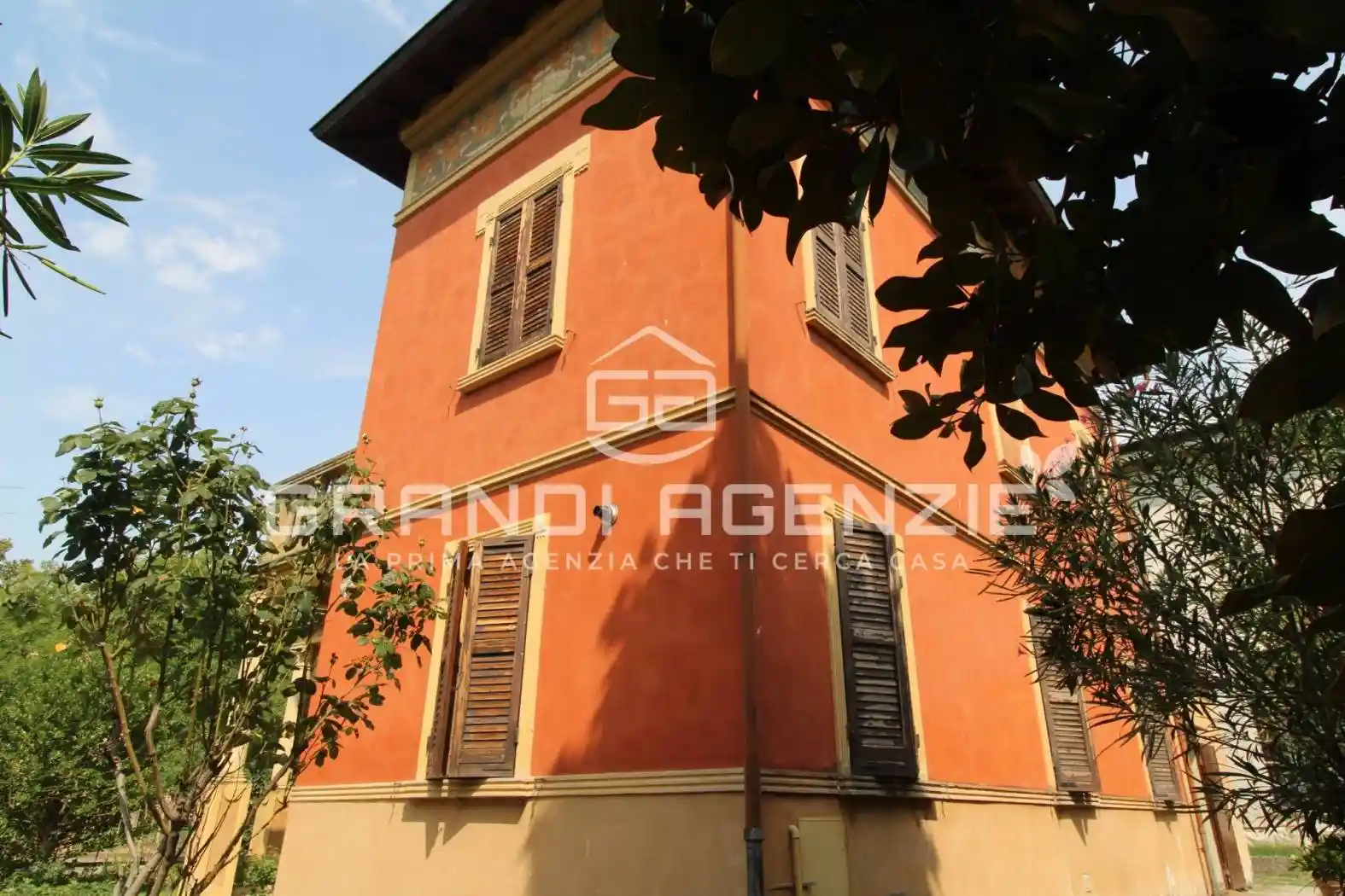 Villa in vendita a Castelnovo di Sotto